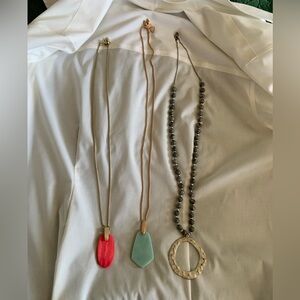 Elegant Multi-Color Pendant Necklace Set